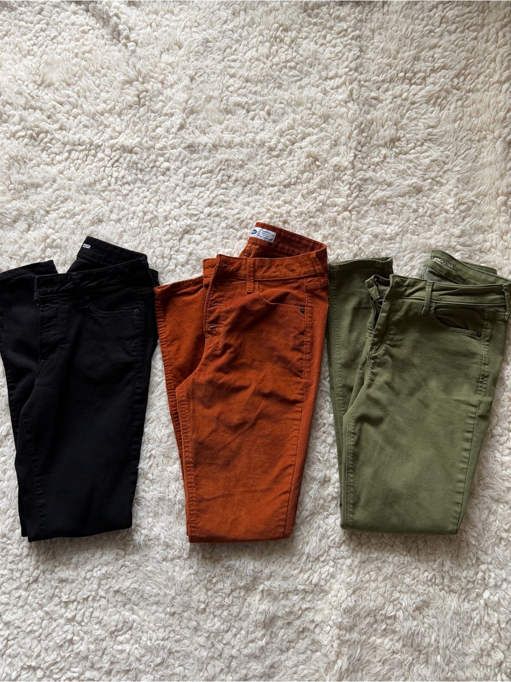 Old Navy Rockstar Skinny Pants Bundle (3) - Corduroy & Chino - Size 4 & 6